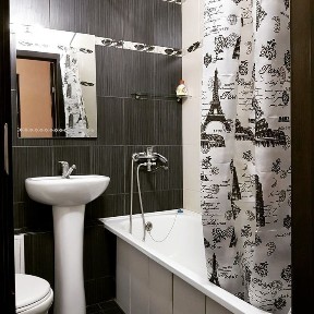 Пр. Назарбаева, 4. Вокзал.