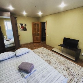 Теплая квартира в Центре. Атриум.