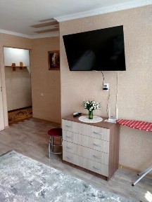 Посуточно Чистая уютная однушка.