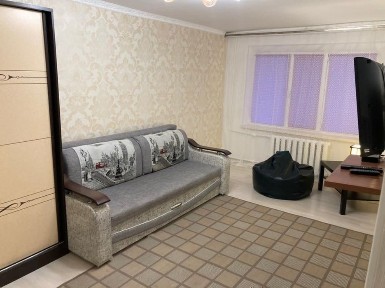 10000 тыс. Суточно. 1-комнатная Привокзальный 5 мкр.